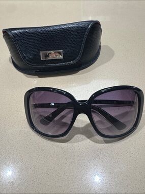 Oscar de la renta Oversized Black Women's Sunglasses with Purple Gradient Lenses